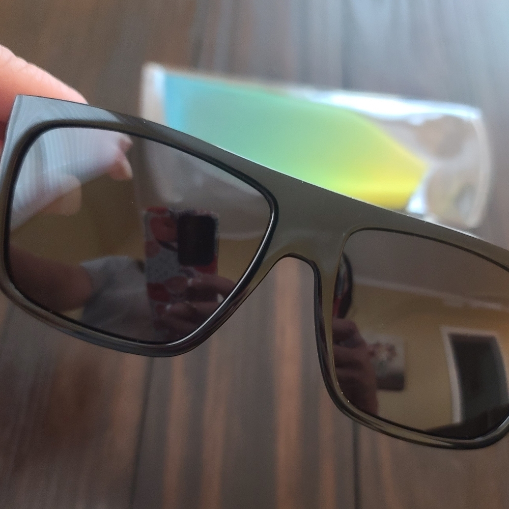 Quay Frontrunner - blk/smoke polarized